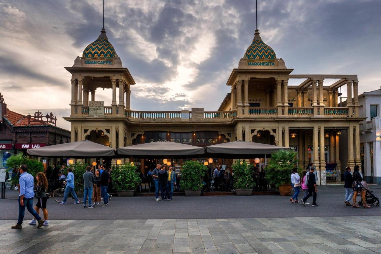 Hotel Pardini เวียเรจโจ ภายนอก รูปภาพ