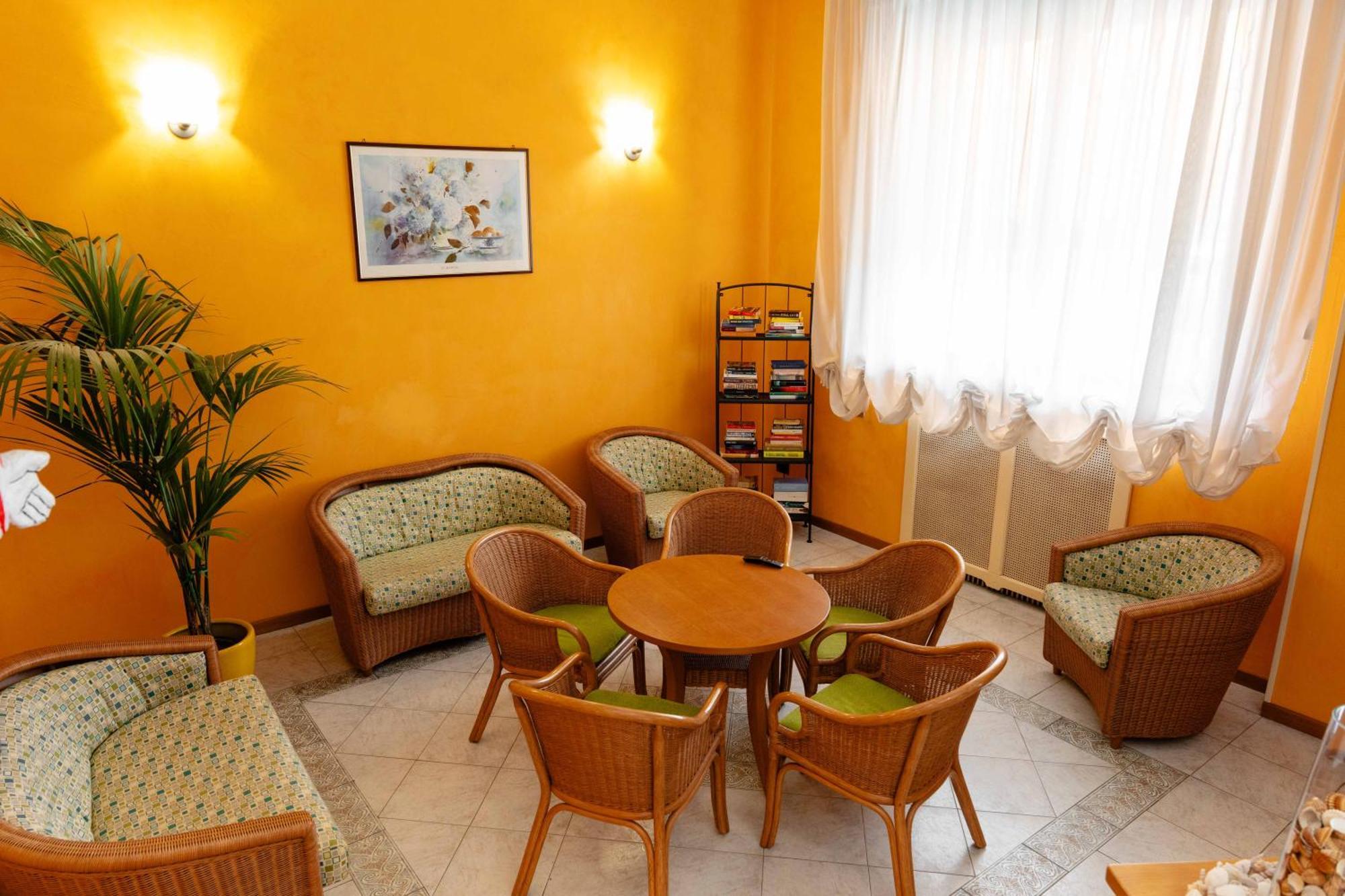 Hotel Pardini เวียเรจโจ ภายนอก รูปภาพ