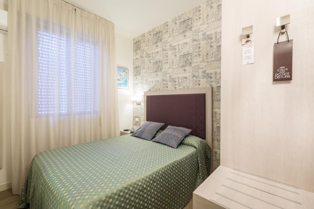 Hotel Pardini เวียเรจโจ ภายนอก รูปภาพ